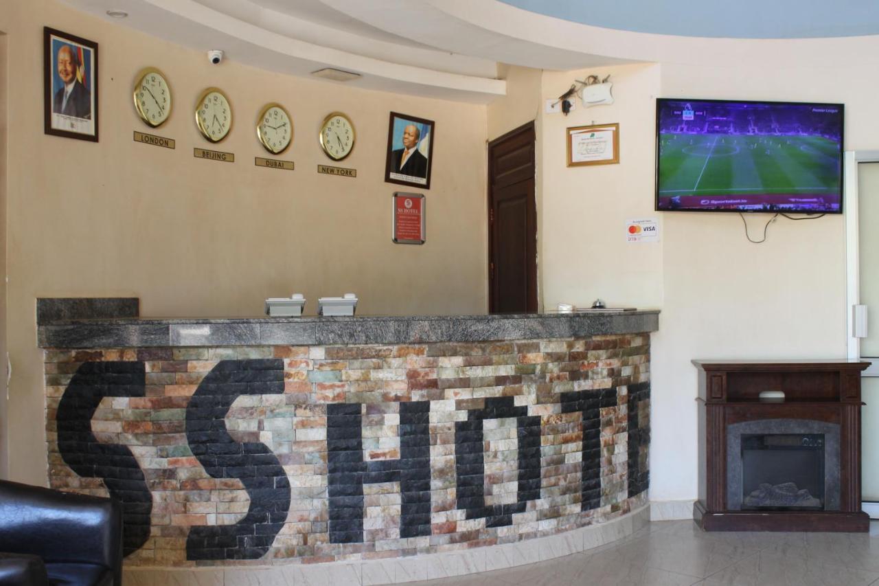 Ss Hotel คัมพาลา ภายนอก รูปภาพ